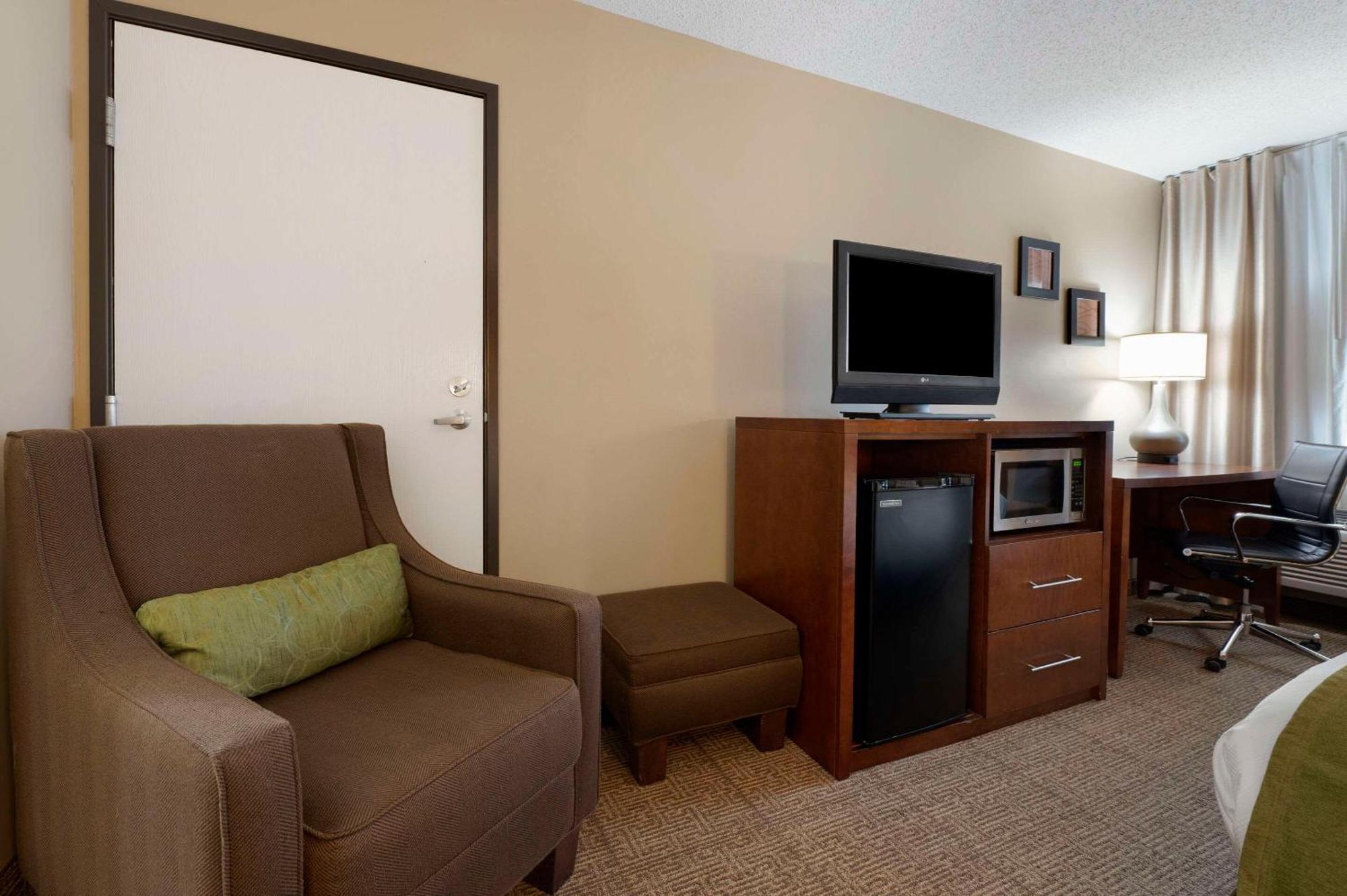 Comfort Inn Romeoville - Bolingbrook Esterno foto